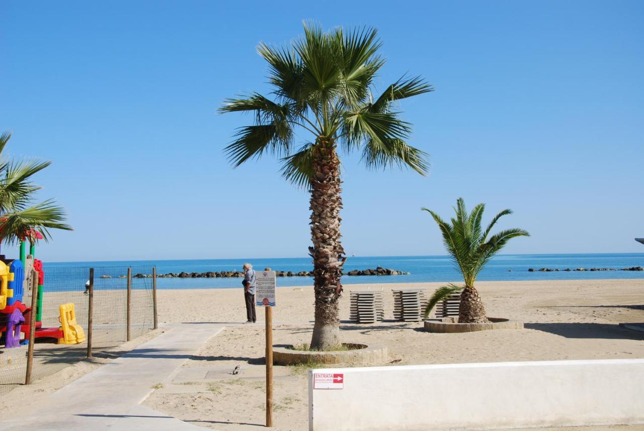 Villa Ada Francavilla Al Mare Esterno foto