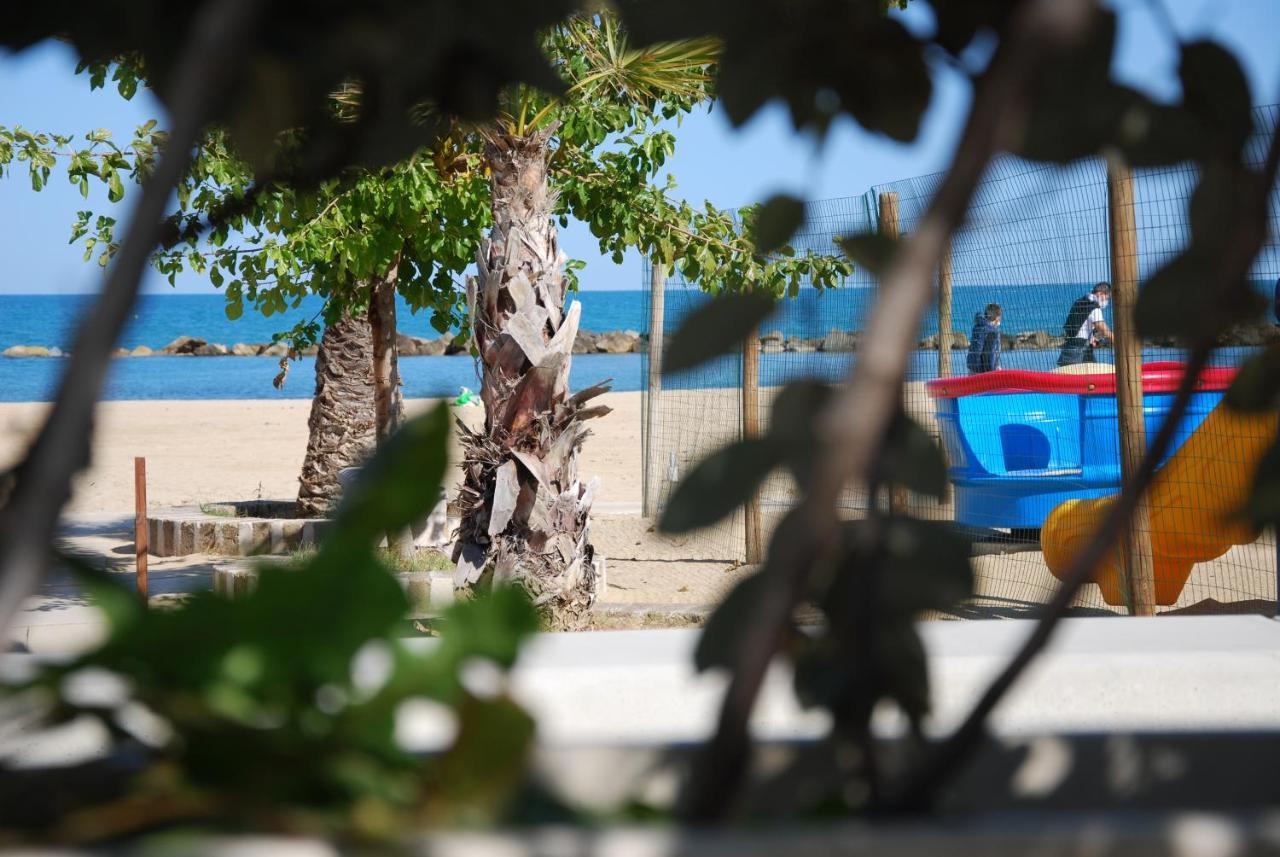 Villa Ada Francavilla Al Mare Esterno foto