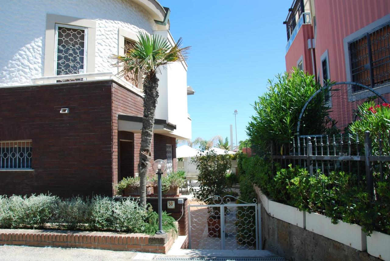 Villa Ada Francavilla Al Mare Esterno foto